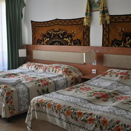 Pensiune Muzeu Traditional Poveste In Transilvania Sighişoara Buitenkant foto